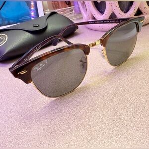 New Ray- Ban Clubmaster sunglasses- tortoise frame with green lens